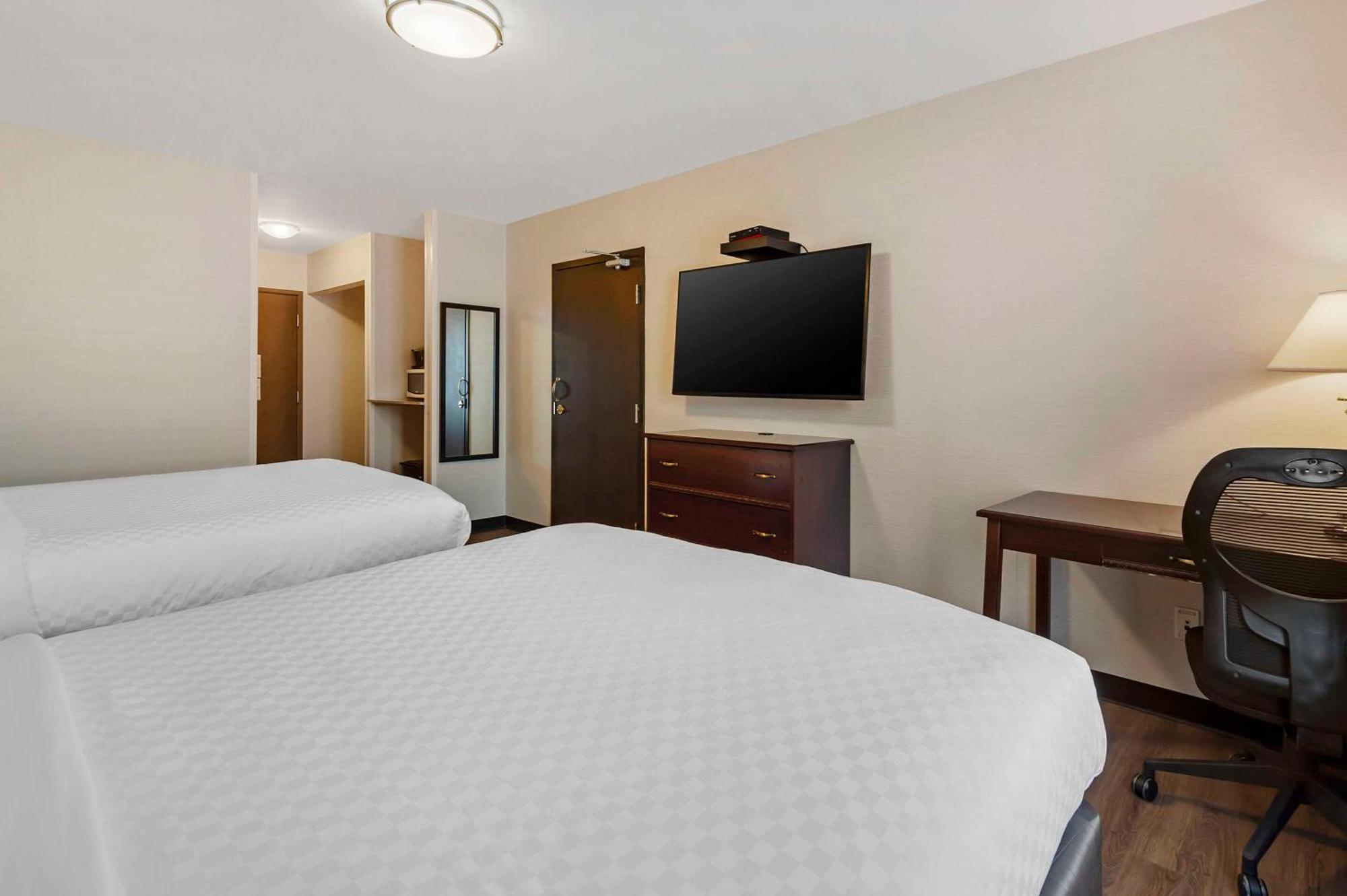 Quality Inn Ottawa Exterior photo